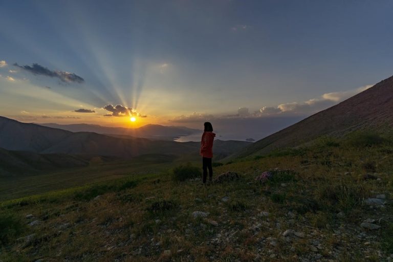 Never Run Out of Ideas: Top Tips for Generating Fresh Blog Topics